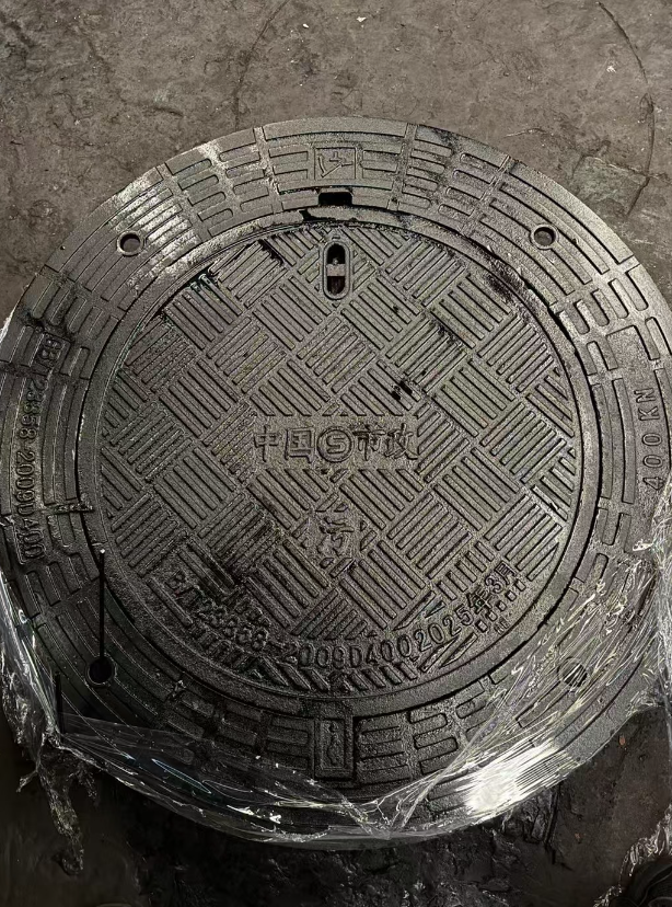 建昌球墨铸铁防沉降井盖展示